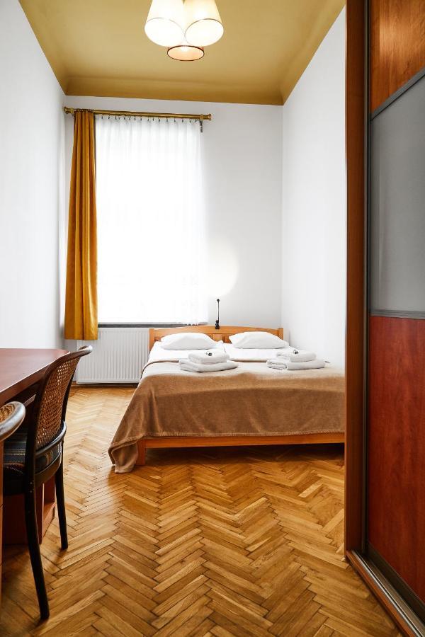 Top Location Apartments Topolowa Street Krakow Exterior photo