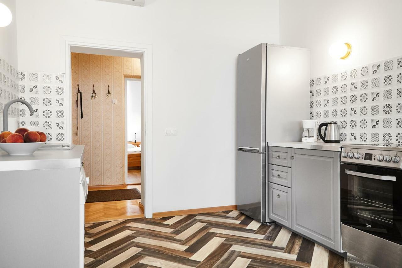 Top Location Apartments Topolowa Street Krakow Exterior photo